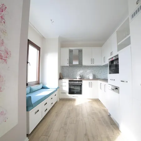 Апартаменты Posh- 2 Bedroom Private Pool Garden Floor Бодрум