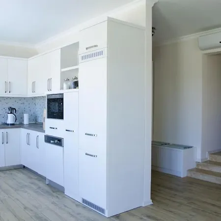 Posh- 2 Bedroom Private Pool Garden Floor * Bodrum