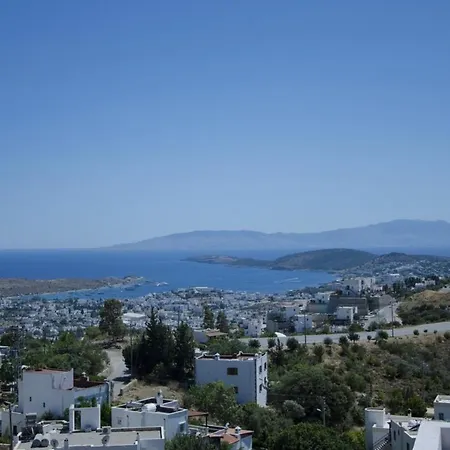 Posh- 2 Bedroom Private Pool Garden Floor * Bodrum